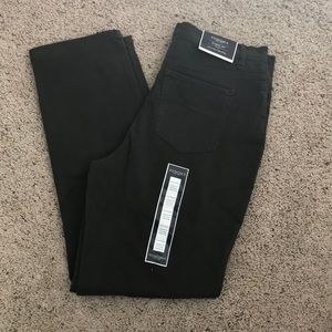 Sonoma Jeans. Classic fit, tapered legs.